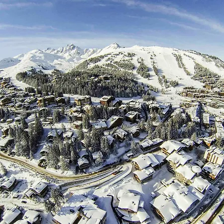 Chalet Chalet Luxueux 5 Chambres Sur Les Pistes A Courchevel 1850 - Fr-1-564-126