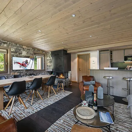 Chalet Chalet Luxueux 5 Chambres Sur Les Pistes A Courchevel 1850 - Fr-1-564-126 *