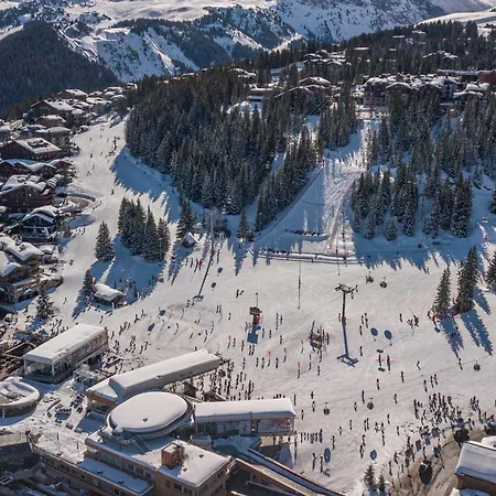 Chalet Chalet Luxueux 5 Chambres Sur Les Pistes A Courchevel 1850 - Fr-1-564-126 *